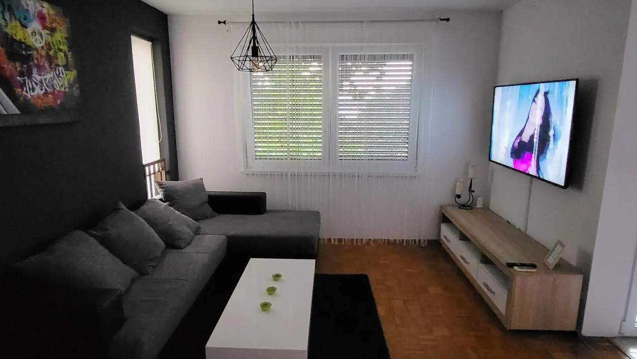Apartment Davor بولا 3*,  كرواتيا